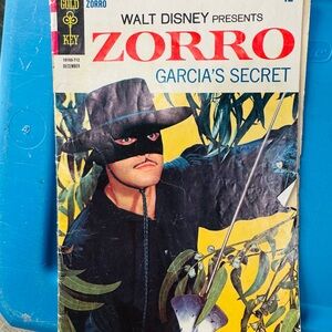 Walt Disney Presents Zorro "Garcia's Secret" Comic